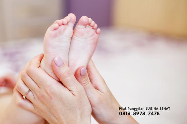 Jenis Layanan Ibu Pijat Panggilan dan Manfaat untuk Klien